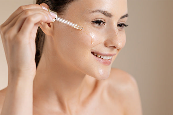 Is Ferulic Acid the Same As Retinol?