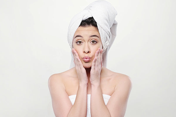 the pros and cons of hair steaming