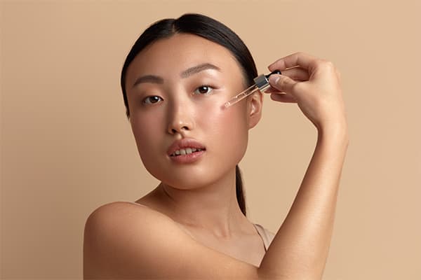 Which Is Better for Oily Skin: Salicylic Acid or Hyaluronic Acid